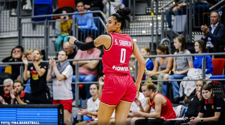 DBB-Kader Für Olympia-Quali Der Frauen Steht | Basketball.de